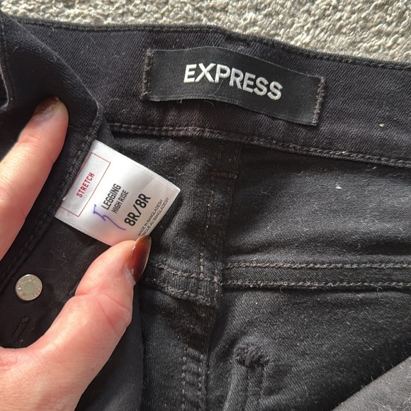Express black high rise ripped jeans. Size 8R - Picture 4 of 4
